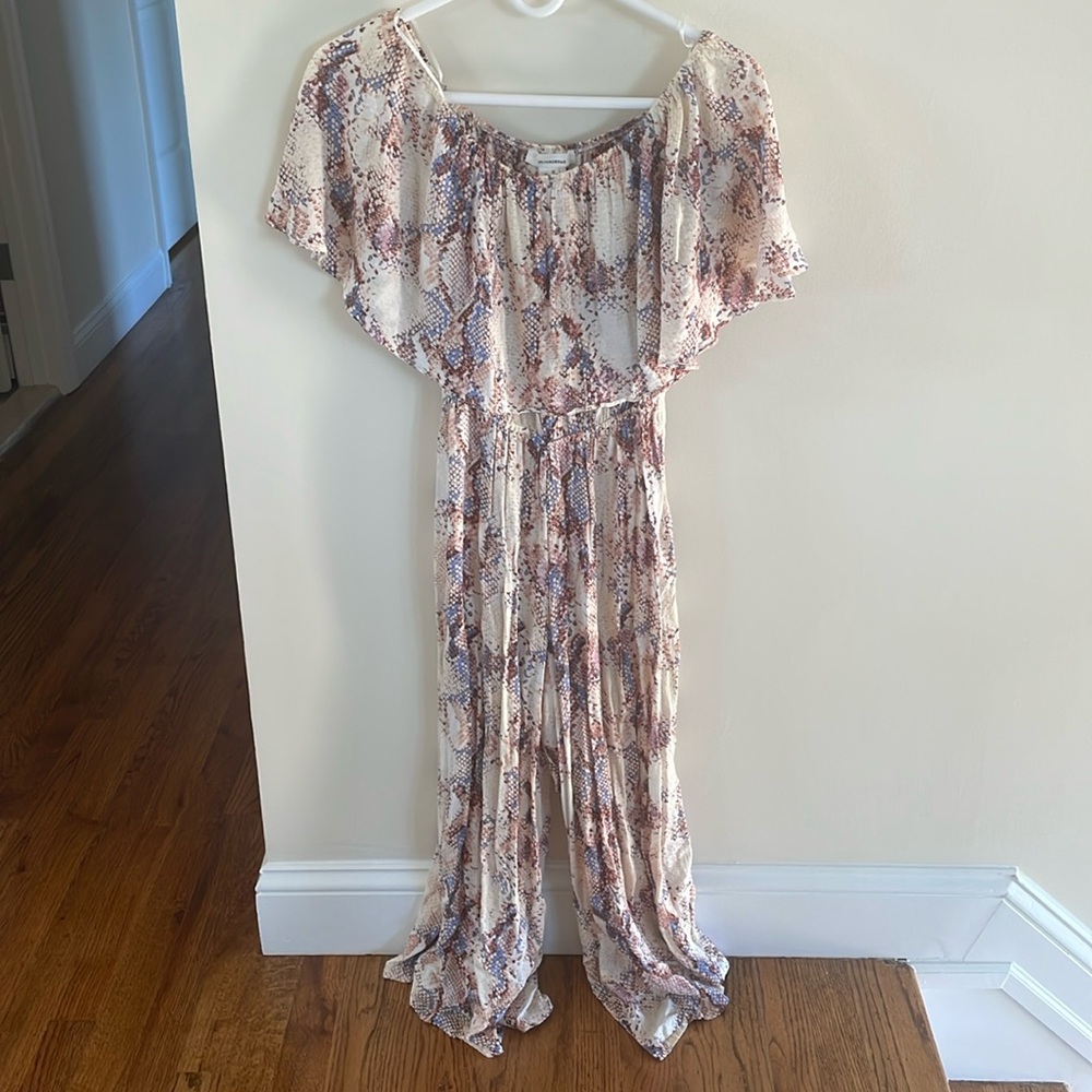 Multicolor olivaceous jumpsuit size small hundred percent rayon-one piece